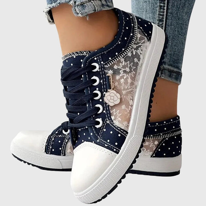 Anaïs | Wide Toe Box Lace-Up Comfort Sneakers with Arch Support