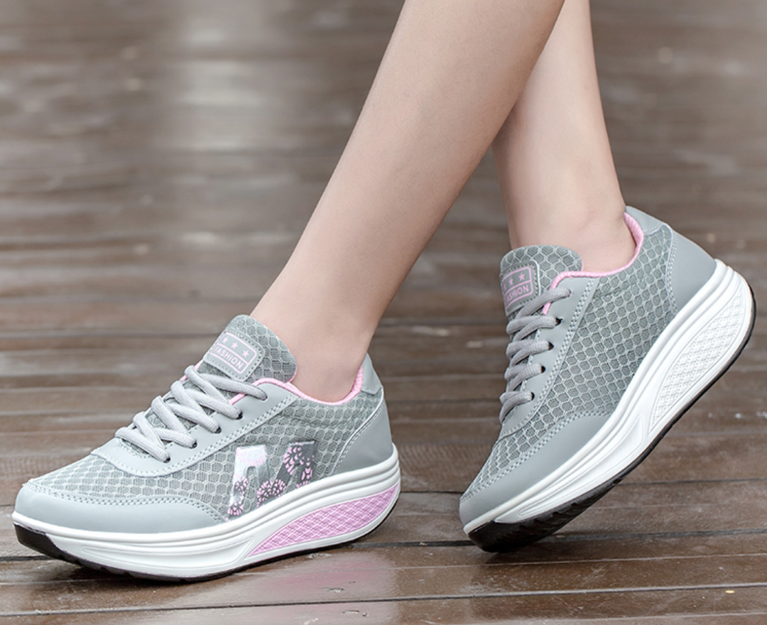 Fiona | Cushioned Lace-Up Walking Sneakers with Breathable Knit Upper for Women