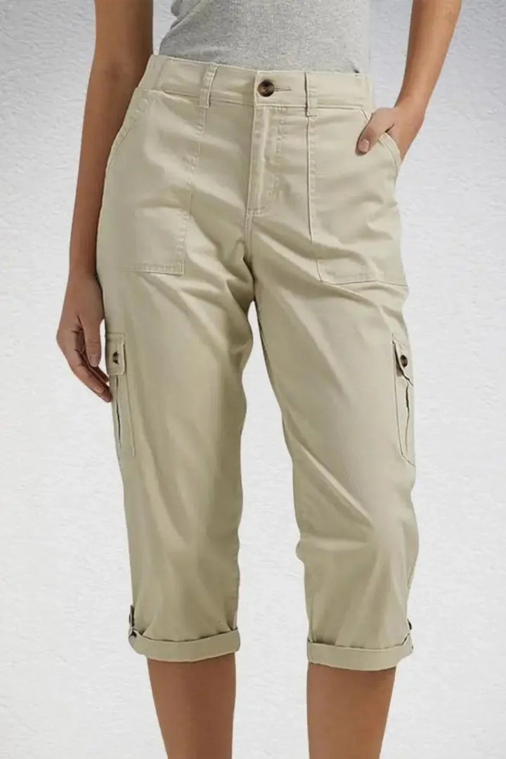 CARGO POCKET CAPRI PANTS FOR WOMEN