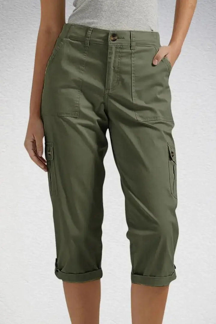 CARGO POCKET CAPRI PANTS FOR WOMEN