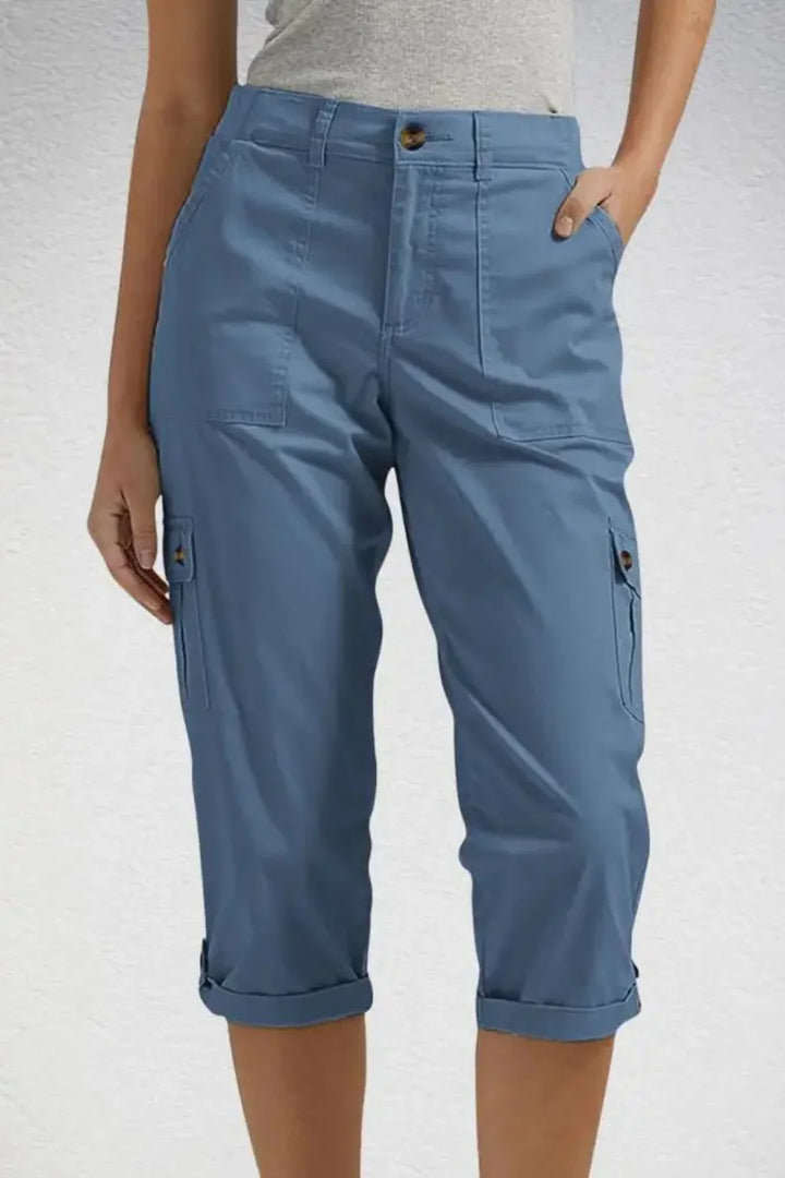 CARGO POCKET CAPRI PANTS FOR WOMEN
